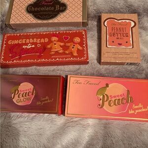 Too Faced Sweet Peach and Gingerbread Palette Set
